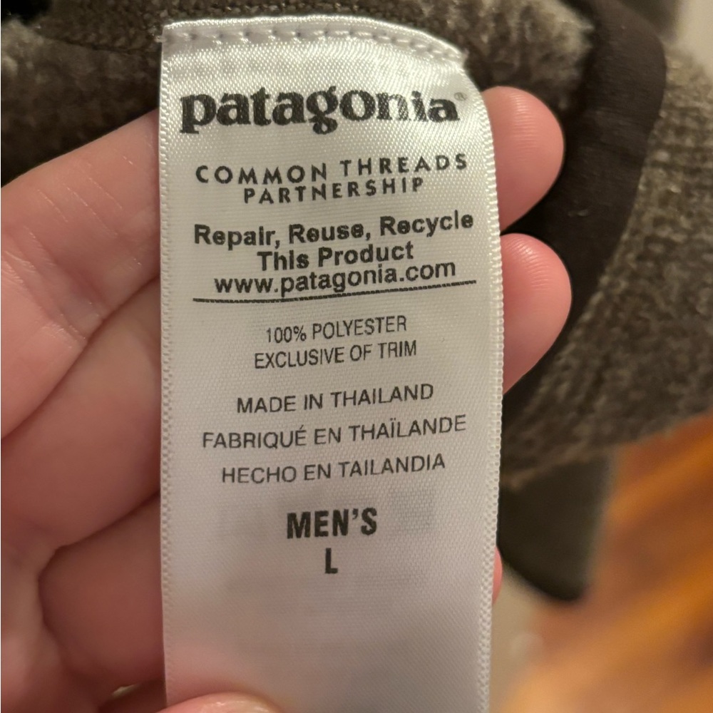 Patagonia Tan Pullover Sweatshirt NWOT - Picture 4 of 5